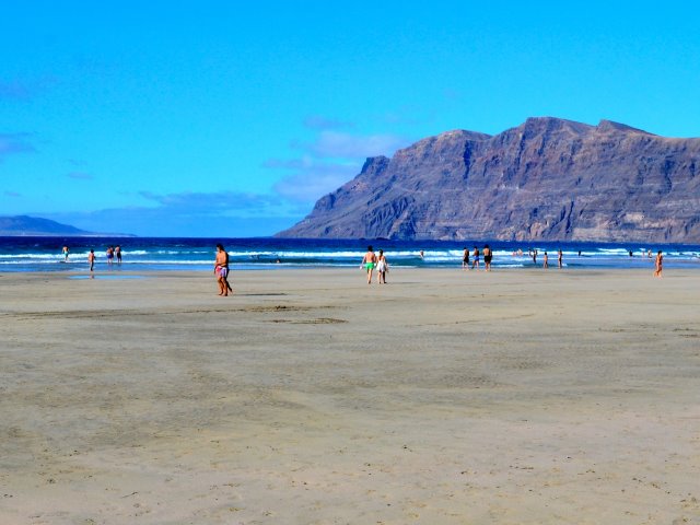 Les drapeaux rouges de Famara